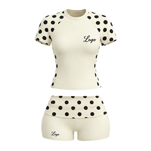 Ensemble 2 pièces de vêtements de sport rayés style Y2K pour femmes, avec logo personnalisé brodé, haute élasticité, spandex/polyester, manches raglan, shorts - Product Image 6