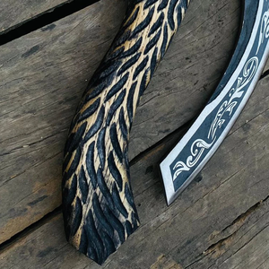 Couteau à pizza professionnel LEGACY BLADES, lame en acier carbone, poignée en bois gravée antidérapante, durable et confortable, outil de cuisine - Product Image 3