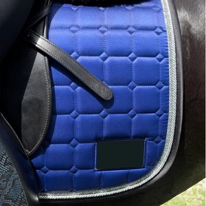 Tapis de selle d'équitation de haute qualité avec doublure intérieure douce, style tendance et durable, les plus vendus - Product Image 6