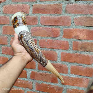 Cuerno para beber hecho a mano con forma de barco vikingo, de cuerno natural de toro, taza de cerveza reutilizable y a prueba de fugas al mejor precio. - Product Image 2