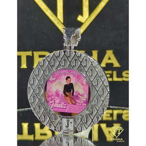 Colgante de Globo Premium Personalizado Totalmente Cubierto de Diamantes VVS Moissanite, Plata de Ley 925, Joyería Hip Hop de Trisha Jewels - Product Image 6