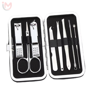 Ensemble de coupe-ongles pour bébés en acier inoxydable 8 en 1 et kit de toilettage - Boîte de manucure et pédicure professionnelle portable - Cadeau - Product Image 1