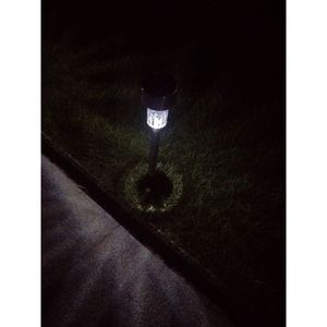 10 lampade da giardino a LED ad alta luminosità da 5 W ad energia solare, paralumi bianchi e argento, illuminazione da giardino - Product Image 6