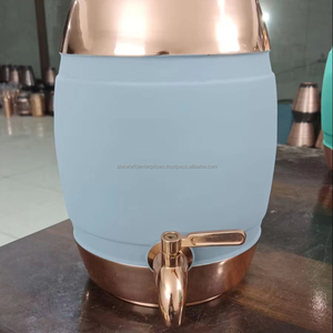 Jarra de agua Ayurvédica de cobre puro de 5 litros hecha a mano con pajita de doble pared y tapa para uso doméstico y hotelero directo desde la India - Product Image 1