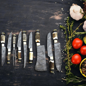 Collection de couteaux de cuisine artisanaux de précision en acier Damas, offrant une excellente balance, ensemble de couteaux de chef faits à la main. - Product Image 2