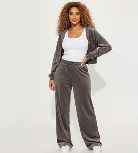 Survêtement en velours personnalisé pour femmes, mode unisexe streetwear pour l'hiver, meilleure qualité, faible MOQ, grandes tailles, écologique, prix abordable - Product Image 4