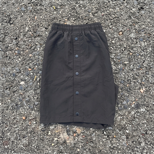 Shorts coupe-vent unisexe à séchage rapide en nylon imperméable avec boutons-pression pour la randonnée et l'entraînement en extérieur - Product Image 4