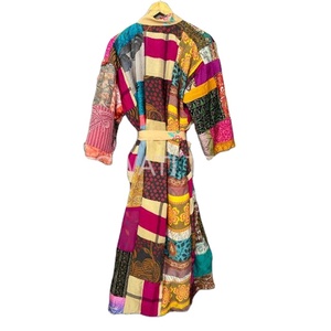 Vestido de seda Vintage indio hecho a mano, estilo Kimono Floral, ropa de dormir térmica multicolor, albornoz para la vida diaria de verano - Product Image 3