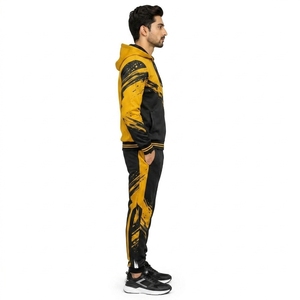 Conjunto deportivo sublimado personalizado, ligero, para hombre, con estampado, diseño moderno, tela resistente para entrenamiento deportivo y fitness. - Product Image 3