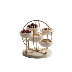 Juego de Servir de 5 Recipientes de Mármol y Dorado con Soporte, Bandeja Decorativa Única para Aperitivos y Golosinas - Product Image 1