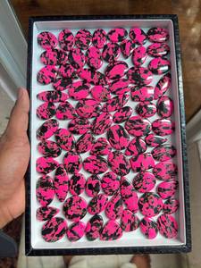 Pierre précieuse Buffalo noire et rose de haute qualité, meilleur prix, pierre précieuse en vrac, vente en gros de pierres précieuses, bijoux de formes variées - Product Image 1