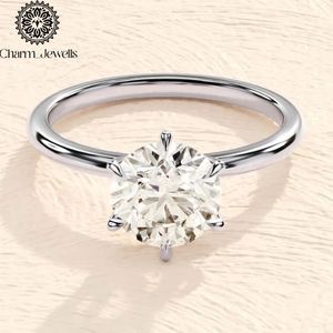 แหวนหมั้นผู้หญิง Charm_Jewells เงินแท้ชุบทอง 14K ประดับเพชรโมอิสซาไนต์ทรงคุชชั่น ดีไซน์คลาสสิกแบบหนามเตย รับรองโดย IGI น้ำหนัก 3 กรัม - Product Image 3