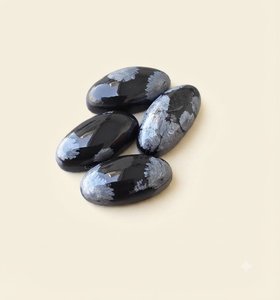 ออบซิเดียนเกล็ดหิมะธรรมชาติทรงรียาวแบบคาโบชอง สำหรับทำเครื่องประดับ - Product Image 4