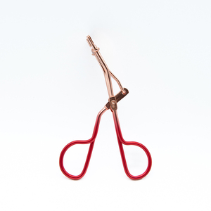 Recourbe-cils classique en acier inoxydable de haute qualité, durable, mini, doré et rouge, avec logo personnalisé, service d'étiquetage privé disponible - Product Image 4