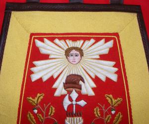 Bandera Ceremonial Bordada a Mano con Hilo Dorado y Verde, Bandera Estándar Personalizada - Product Image 3