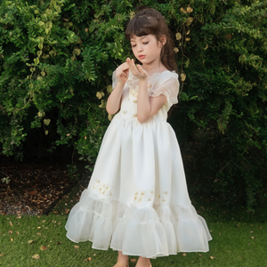 Robe Alana – Robe de bal blanche de princesse, robe de soirée de haute qualité, robe vintage pour enfants, broderie à la main, dentelle Conne - Product Image 6
