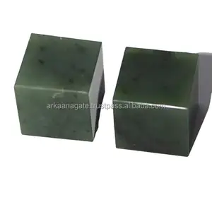 Wholesale Green Jade Cubes Pocket Stone Abundance chakra crystals healing for sale