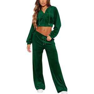 Ensemble de survêtement en velours : pantalon de jogging assorti, matière douce et extensible, deux poches latérales, taille élastique, haut court en velours - Product Image 1