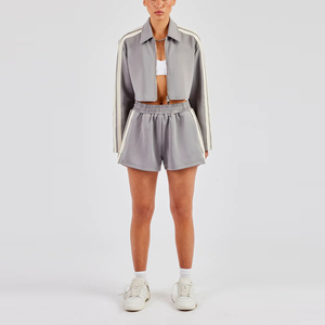 Ensembles pour femmes personnalisés ODM : Survêtement de sport à fermeture éclair, crop top, veste et short, séchage rapide et respirant - Product Image 6