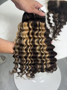 Extensions de cheveux naturels vierges vietnamiens blond miel, ondulations profondes, avec closure en dentelle HD 4x4 pouces, vente en gros - Product Image 4