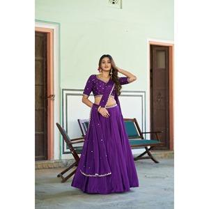 Lehenga Choli Morado de Chinon con Lentejuelas y Bordados Intrincados, Estilo Indio, Tallas XL, Diseño de Diseñador - Product Image 4