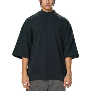 Camiseta de cuello simulado extragrande de algodón grueso con serigrafía personalizada, estilo streetwear, corte cropped, para hombre, de ajuste holgado y entallado. - Product Image 4