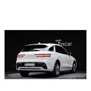 Genesis GV70 2.5T essence 2WD 2024 avec boîte de vitesses automatique, sièges en cuir, caméra arrière, 25 572 km, conduite à gauche - Product Image 2