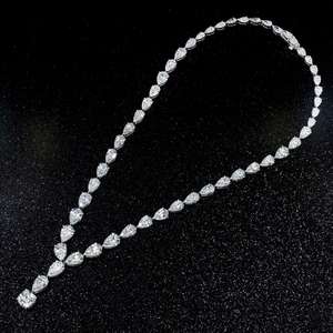 Collar de Diamantes de Corte Pera y Cojín en Oro Blanco de 18K de Calidad Premium, Perfecto para Regalo, Disponible a Precio de Fábrica - Product Image 4