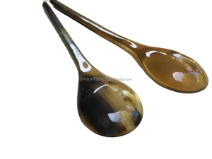 Ensemble de cuillères en corne de buffle polies à la main, écologiques, designs personnalisés pour la vaisselle, cadeaux, accessoires de cuisine (qualité alimentaire) - Product Image 5