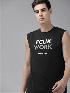 เสื้อกล้ามแขนกุดผู้ชาย FCUK คอกลม สไตล์สปอร์ต ระบายอากาศได้ดี โพลีเอสเตอร์ สีดำ พิมพ์ลายตัวอักษรด้านหน้า - Product Image 5