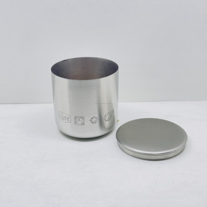 ฝาปิดขวดเทียนเปล่าทำจากเหล็กกล้าไร้สนิมขัดเงา ผลิตด้วยมือ เป็นมิตรกับสิ่งแวดล้อม ทนทาน รับทำโลโก้ตามสั่ง ขายส่ง - Product Image 3