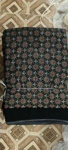 Tissu velours premium Sheen Velvet 9000, 44 motifs brodés, texture douce, apporte de l'élégance aux tenues de fête. - Product Image 3