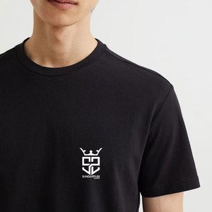 Camisetas de material transpirable y duradero con pantalones cortos a juego, conjunto de pantalones cortos 100% algodón para venta en línea, ropa informal en oferta. - Product Image 4