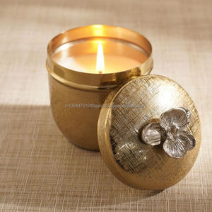 Abordable Premium texturé fleur couvercle pot bougie en métal - Product Image 2