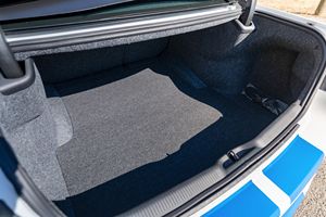 Auto Usado en Venta, Dodge Charger SRT Hellcat Redeye Widebody Jailbreak Sedán 2023, Listo para Enviar a Todo el Mundo - Product Image 4