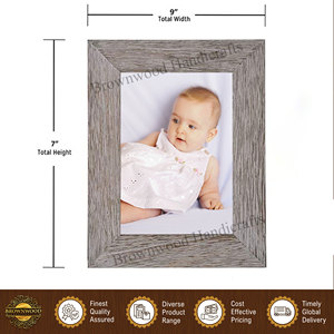 Cadre photo en bois de manguier massif de couleur gris antique, de qualité supérieure, fabriqué à la main, design moderne, décoration intérieure, en vente - Product Image 2