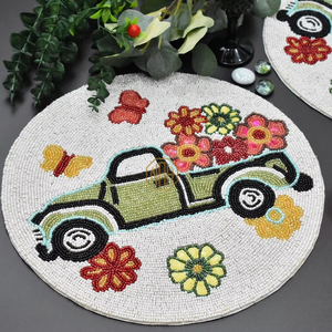 Set de dessous-de-plat perlés motif camion fleuri vintage, vert, style ferme, pour table de repas, décoration de table printanière, B2B en gros - Product Image 1