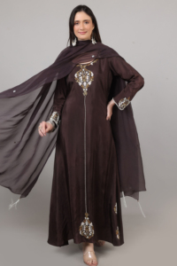Conjunto de 3 piezas de ropa elegante para mujer, vestido Chudidar Dupatta color marrón con adornos de perlas y lentejuelas. - Product Image 5