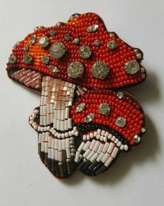 MD HANDICRAFTS Handmade Luxury Embroidery Beaded Brooch Fashion Pin for Dresses <b>Jackets</b> Bags Unisex Wedding Designer Embroidered - Product Image 1