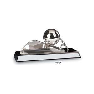 Trophée élégant en métal pour les réalisations d'équipe ou les récompenses de leadership, disponible à un prix avantageux - Product Image 4