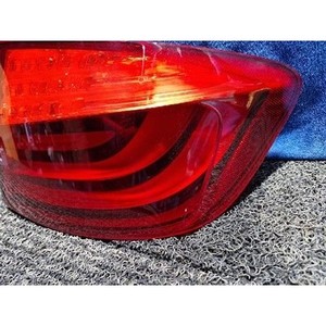 Feu arrière droit intérieur d'occasion OEM 17346202 pour BMW Série 5 2009-2013 - Product Image 2