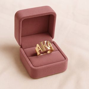 แหวนทองคำขาว 14K ชุบทองคำแท้ ดีไซน์ตัวอักษรแบบฉลุลาย สำหรับผู้หญิง ดีไซน์หรูหรา สง่างาม เหมาะสำหรับเป็นเครื่องประดับแฟชั่นสุดหรู  แบบสั่งทำพิเศษ  ลายตัวอักษรภาษากรีก - Product Image 4