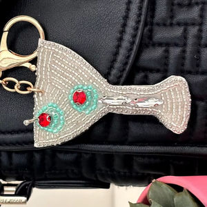 Abalorios de piña, cuentas de semillas, dijes de estrella con diseño de personaje personalizado, lindos para uso diario, estilo de nueva tendencia, regalo para niña, para manualidades con cuentas - Product Image 1