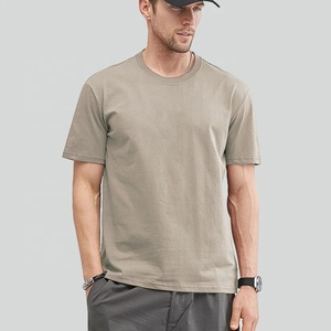 เสื้อยืดกีฬาลำลองผู้ชายแบบปรับแต่งได้ ขนาดใหญ่พิเศษ ผ้าเนื้อนุ่มระบายอากาศ แขนสั้น แห้งเร็ว เป็นมิตรกับสิ่งแวดล้อม พร้อมโลโก้แบบกำหนดเอง - Product Image 2