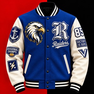 เสื้อแจ็คเก็ตวาร์ซิตี้ Raiders สีน้ำเงินขาว ปักโลโก้นกอินทรี ดีไซน์แบบ Patchwork แขนยาว กันน้ำ ผ้าถักคอตตอน ทรงสแตนด์ สำหรับฤดูใบไม้ร่วง - Product Image 1