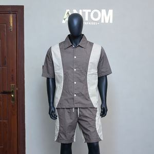 Ensemble short et t-shirt décontracté d'été pour homme avec logo personnalisé, nouveau design, sérigraphié, deux pièces, contraste de couleurs, en nylon - Product Image 1