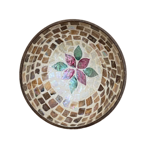 Vente en gros de bols en noix de coco gravés d'origine vietnamienne, modernes, uniques, artisanaux, polis, durables, de haute qualité - Product Image 2