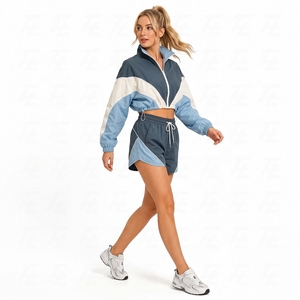 Conjunto Deportivo de 2 Piezas para Mujer con Bloques de Color: Chaqueta Corta con Cremallera y Pantalones Cortos de Secado Rápido - Product Image 5
