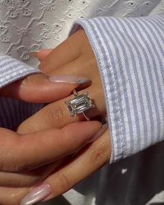 Custom 5 Ctw Emerald Cut Lab Grown Diamond Engagement <b>Ring</b> 10K 14K 18K Solid Gold Prong <b>Solitaire</b> Jewelry Manufacturer Wholesale - Product Image 6