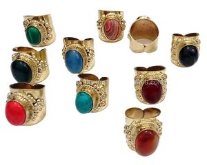 Anillos de dedo de latón, joyería de boda, anillos de piedra, joyería Bohemia, joyería hippie - Product Image 1